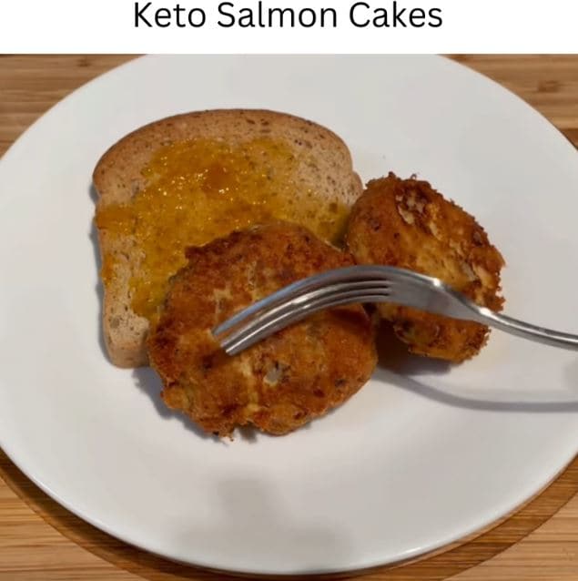 Keto Salmon Cakes